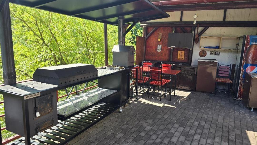 Casa Vivian Hotel Băile Herculane Eksteriør billede